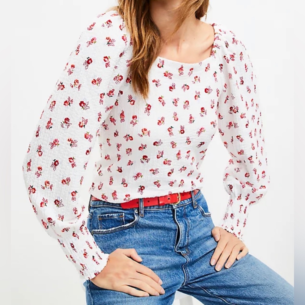 ❤️LOFT Floral Puff Sleeve Square Neck Top-NWOT